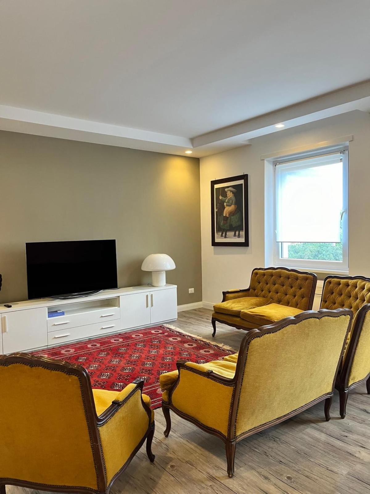 רומא Apartment On The Square מראה חיצוני תמונה